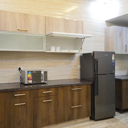 When In Gurgaon - Service Apartments, Near Medanta Medicity Delhi  Exterior photo